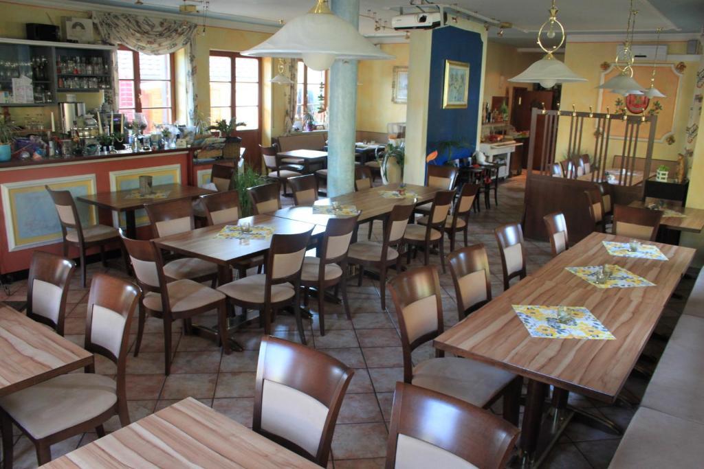 Hotel Krone Kappel Luaran gambar