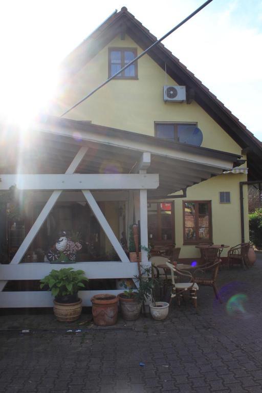 Hotel Krone Kappel Luaran gambar